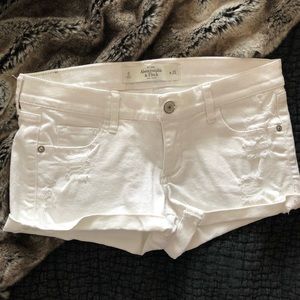 White Abercrombie & Fitch Jean shorts